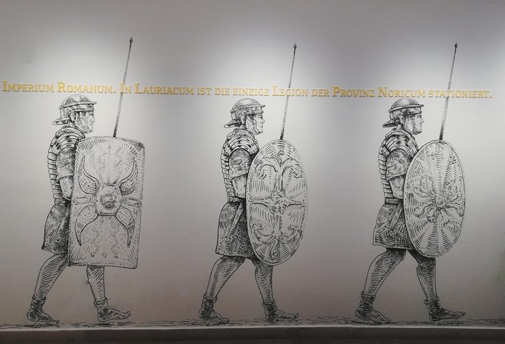 Römische Legionäre im Inneren des Museums. (Foto: Truppendienst/Gerold Keusch)