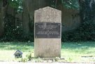 Dieser Gedenkstein für die in Hofamt-Priel ermordeten ungarischen Juden befand sich an der ursprünglichen Grabstätte am Ort des Massakers. (Foto: RedTD/Gerold Keusch)